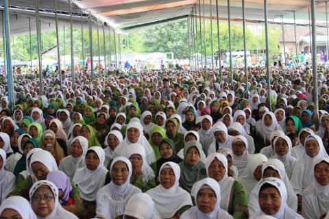 Sabtu Pagi Ribuan Ibu Muslimat Nu Lampung Siap Bergerak Menuju Gbk