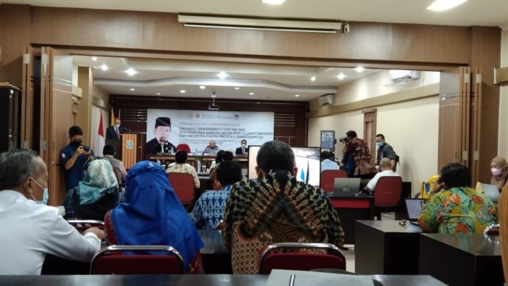 FGD Amandemen UUD Di Unair Ketua DPD RI Usulkan Capres Perseorangan