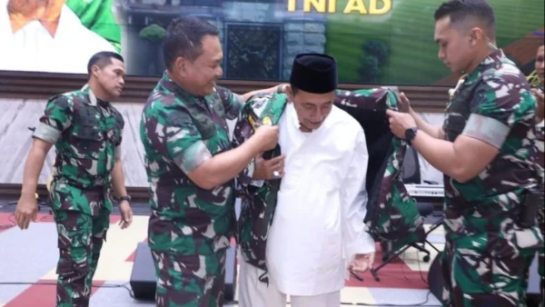 Teladan Habib Luthfi Hingga Dikukuhkan Jadi Warga Kehormatan Tni Ad