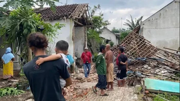 Jember Diterjang Angin Kencang Puluhan Rumah Rusak NU Online Jatim