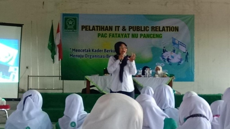 Fatayat NU Di Gresik Gelar Pelatihan IT Dan Public Relation NU Online