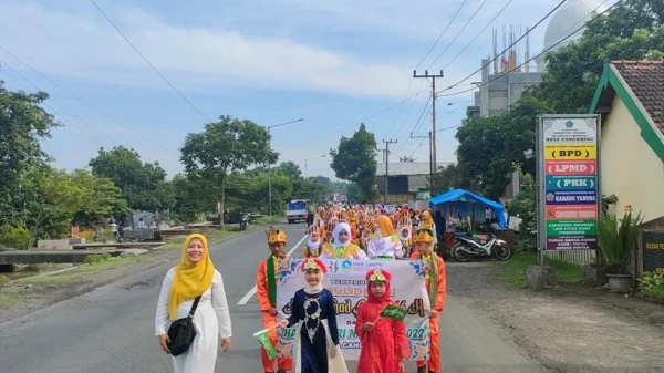 Meriahkan Hari Santri Ratusan Siswa Di Sidoarjo Ikuti Pawai Nu