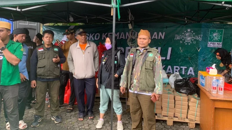 Pcnu Jakut Dirikan Posko Peduli Kebakaran Plumpang