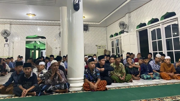 Halal Bi Halal Momen Berkumpul Dan Meminta Maaf Santri Pesantren Al