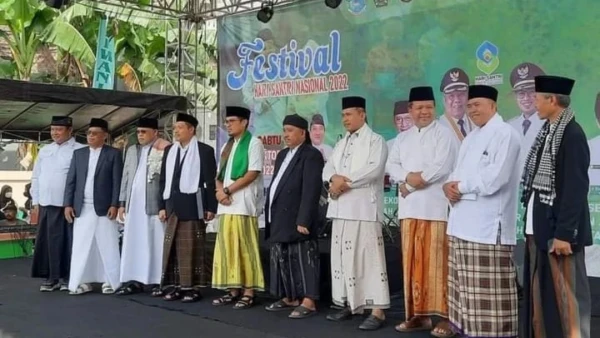 Wakil Wali Kota Tangerang Selatan Ingatkan Perjuangan Santri Dalam