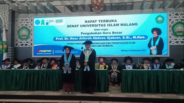 Prof Athiroh Dikukuhkan Jadi Guru Besar Ilmu Biomedik Unisma Nu