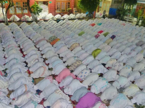 Hukum Shalat Tarawih Tapi Belum Shalat Sunah Badiyah Isya