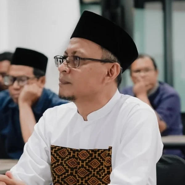 Ahmad Nashih Luthfi