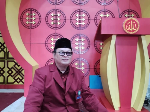 Ketua DKM Masjid Lautze 2 Bandung