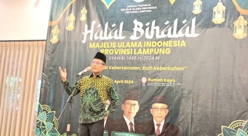 Ketum MUI Lampung, Prof KH Moh Mukri saat memberikan sambutan (Foto: Istimewa)
