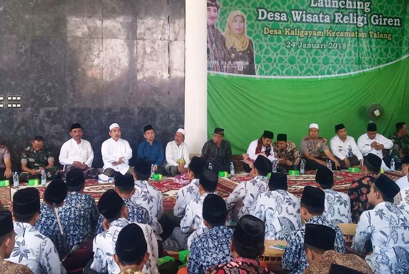 Pemkab Tegal Luncurkan Destinasi Wisata Religi Giren