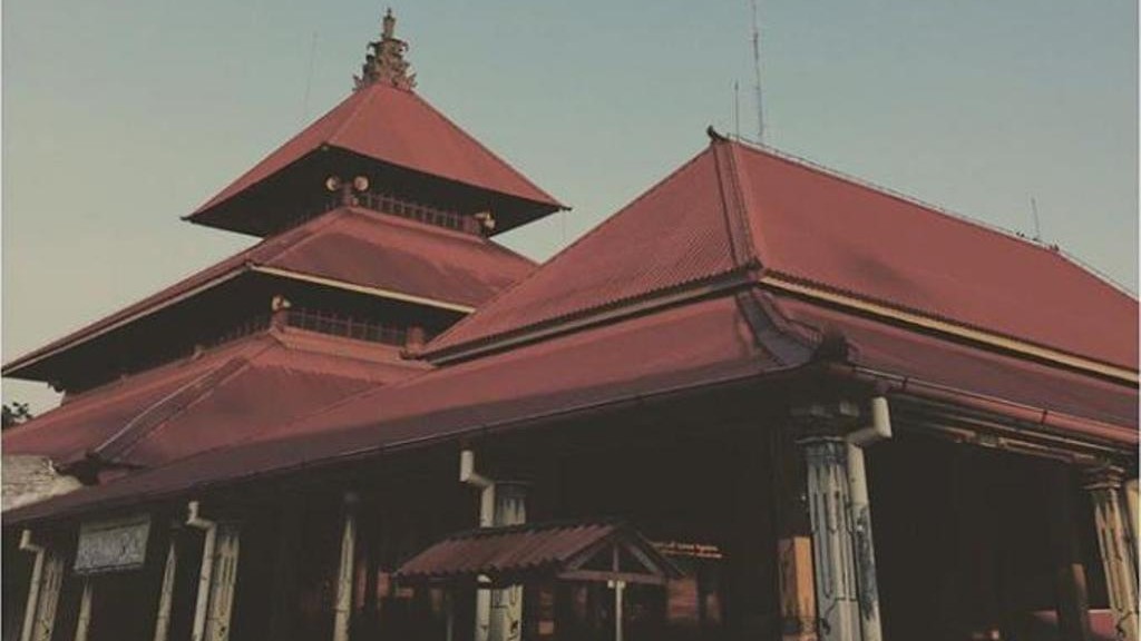 Masjid Tua Di Jawa Dan Makna Peziarahan