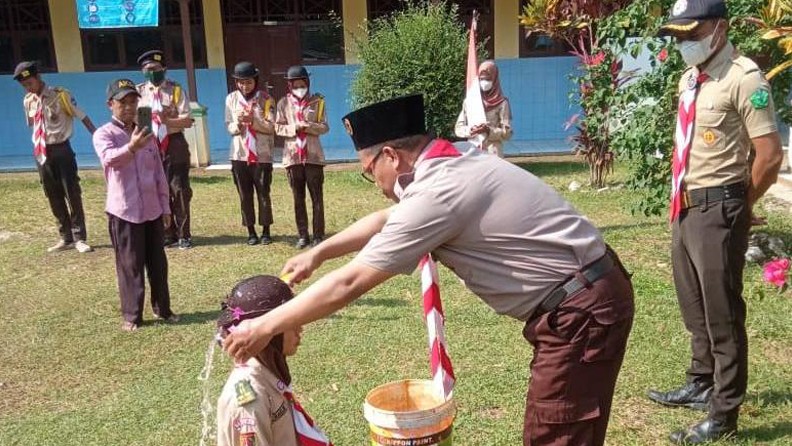 Gudep SMKNU Grafika Jatinegara Tegal Helat Pelantikan Penegak Pramuka ...