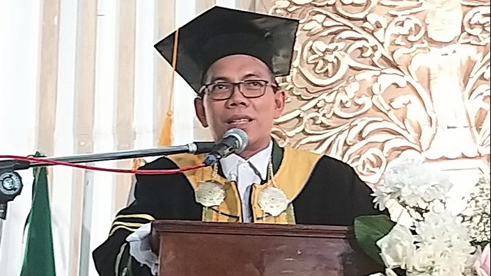 Hadiri Wisuda Perdana Stidki Nu Kiai Juhadi Akhiri Tugas Sebagai Ketua