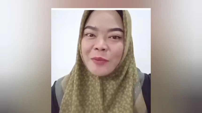 Guru di Kalsel yang Tegur Kepala Dinas Merokok saat Rapat Kini Dirumahkan