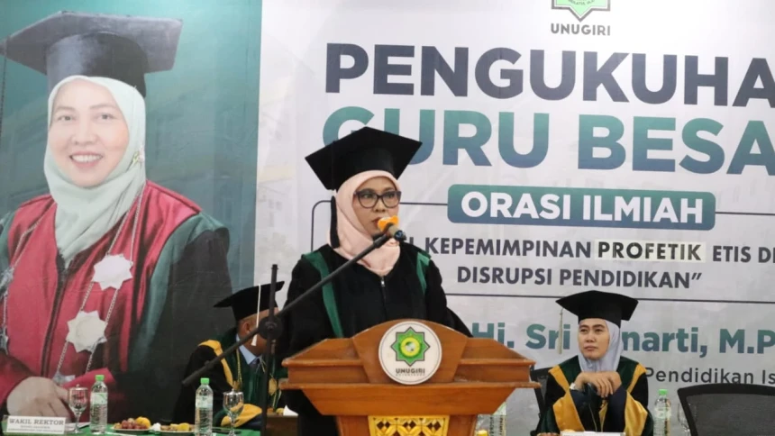 Dikukuhkan Jadi Guru Besar Pertama di Unugiri, Prof Sri Minarti Sampaikan Implementasi Kepemimpinan Profetik Etis