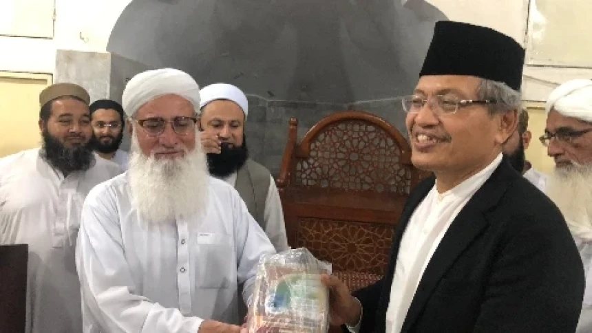 Gus Ulil Sebut Kurikulum Pesantren di Indonesia dan Madrasah di Pakistan Sama