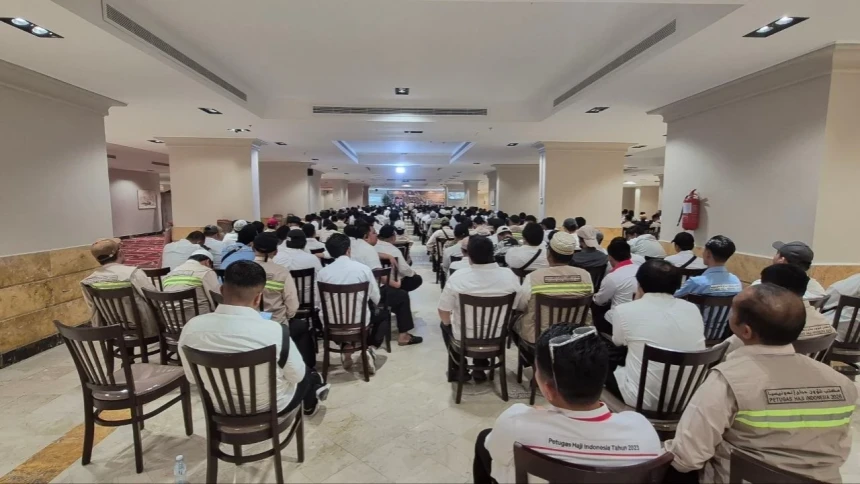 1.100 Tenaga Pendukung Mahasiswa dan Mukimin Perkuat Layanan Haji 2026