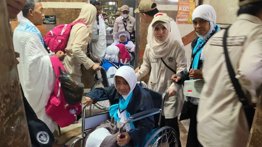 Gelombang Awal Perpindahan Haji: Ribuan Jamaah Indonesia Bergerak dari Madinah ke Makkah