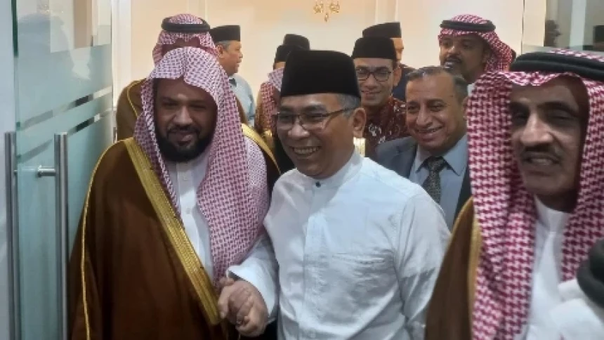 Gus Yahya Terima Kunjungan Imam Besar Masjid Nabawi, Bahas Perkembangan Dakwah hingga Perdamaian Dunia