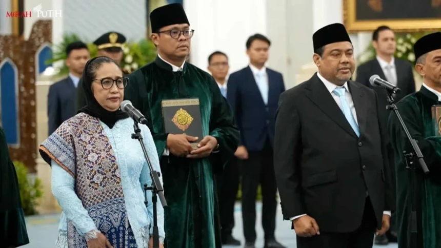 Prabowo Lantik Pimpinan BGN dan Penasihat Presiden Bidang Ketenagakerjaan dan Buruh
