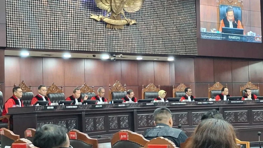 Tak Jadi Lewat DPRD, MK Putuskan Pilkada Tetap Digelar Secara Langsung