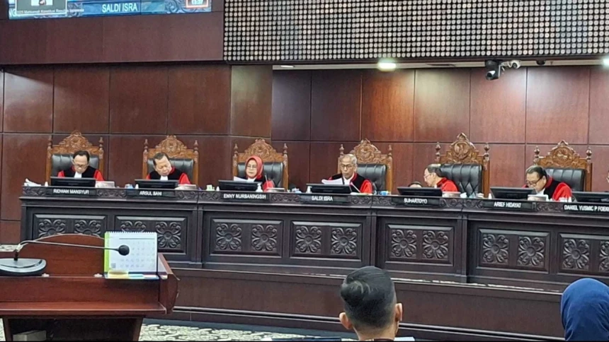 MK Tegaskan Penentuan Awal Bulan Hijriah Tetap Gunakan Metode Hisab dan Rukyat