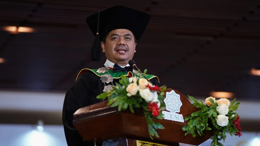 404 Wisudan Lulusan Unusia Diharapkan Siap Hadapi Dunia Kerja