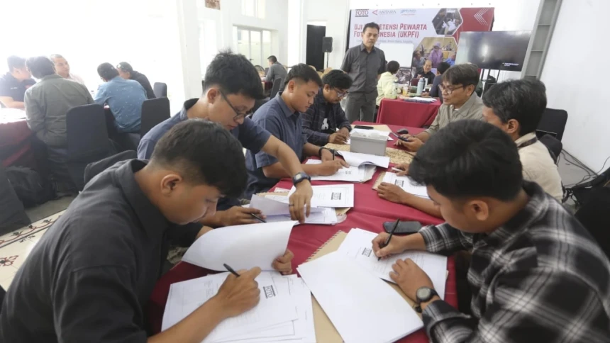 18 Pewarta Foto Lulus UKW PFI, Jurnalis NU Online di Antaranya