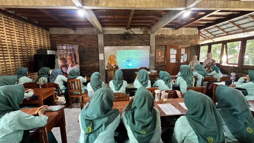 Pendidikan Kesehatan Reproduksi Bekali Santri Menjaga Diri dan Sesama