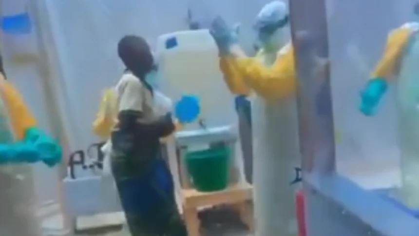 Dua Pasien Terakhir Ebola Dipulangkan dari Pusat Pengobatan di Kongo