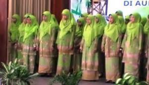 Membumikan Shalawat oleh PC Fatayat NU Karawang