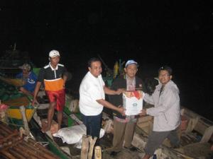 LAZISNU akan Terus Bantu Korban Banjir Muaragembong