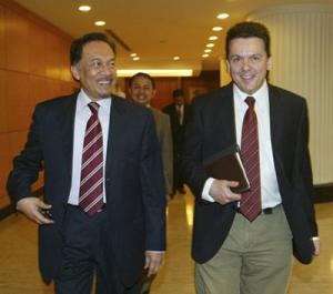 Xenophon Dideportasi: Agenda Geopolitik yang Gagal?