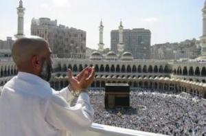 Berharap Berkah Jamaah Haji dengan Titip Doa