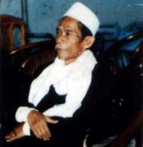 Profil Ahwa: KH Makhtum Hannan, Cirebon