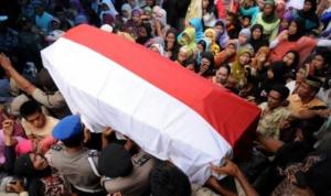 Memandikan dan Mengiringi Jenazah Kerabat non-Muslim ke Pemakaman?