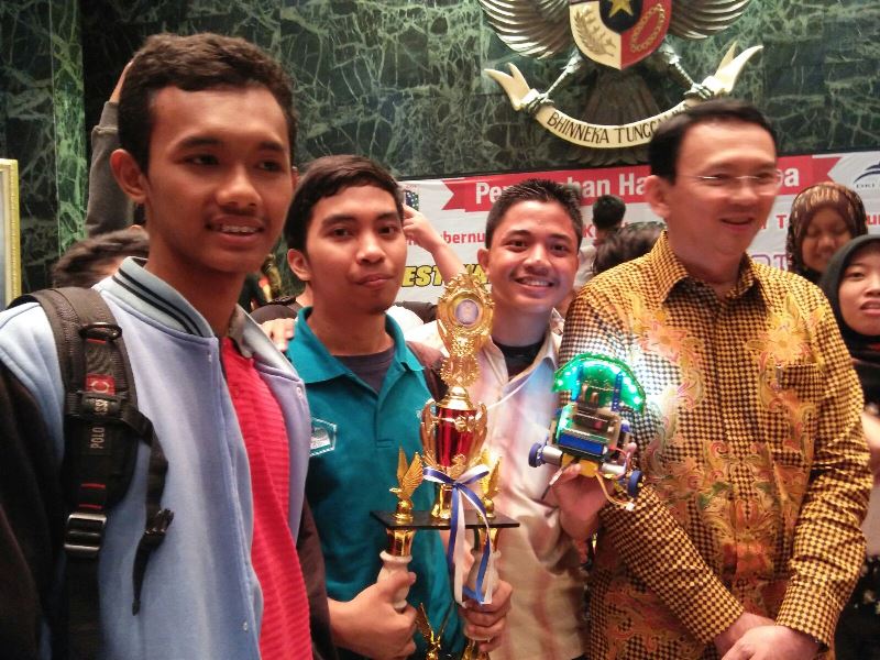 Siswa Madrasah Menangkan Kompetisi International Robotic Games