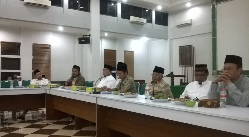 Tim Ekspedisi Islam Nusantara Tabarrukan ke Pendiri NU di Jombang
