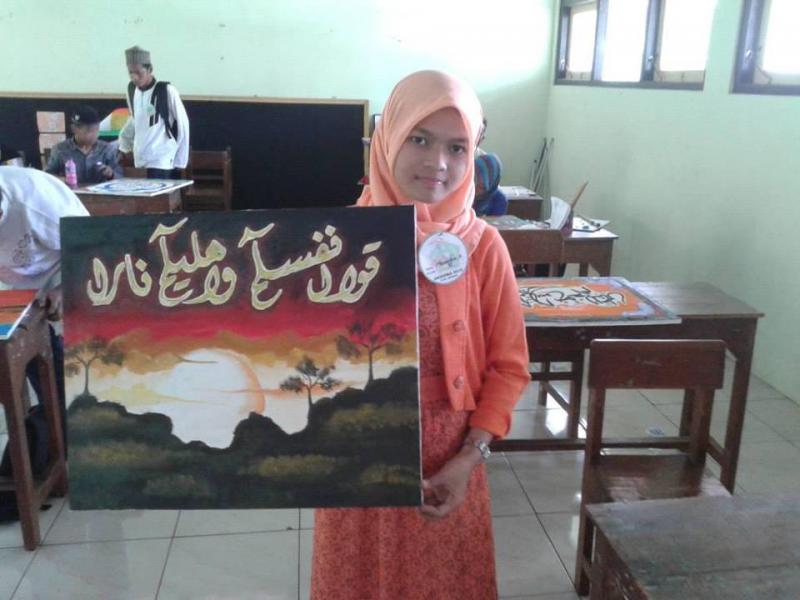 Kenal Kaligrafi Sejak Tpq Kini Juara Di Berbagai Lomba