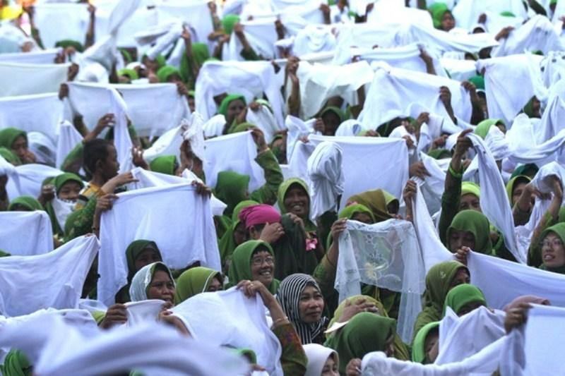 Hukum Diba’an di Masjid bagi Wanita Menstruasi