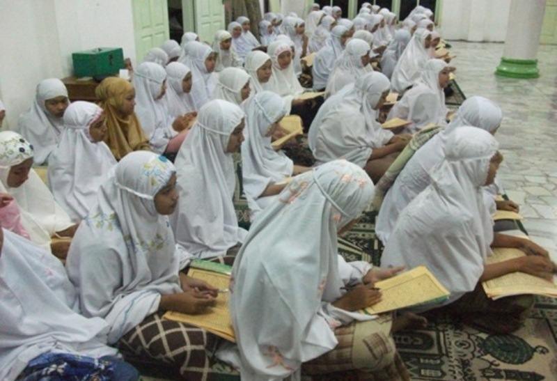 Pengajaran Kitab Kuning Jadi Unggulan Pendidikan Madrasah