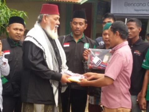 NU provides shelters for humanitarian relief in Aceh