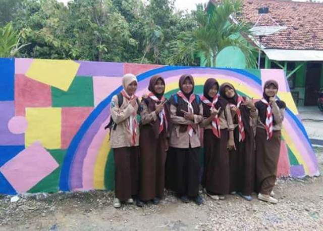 Simbol Bhinneka Tunggal Ika Perindah SMP Ma'arif 1 Pamekasan