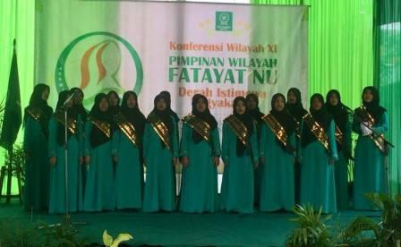 Paduan Suara MTs Binaul Ummah Bakar Semangat Nasionalisme Peserta Konferwil Fatayat ke-XI