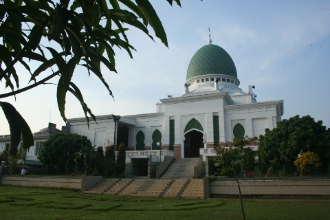 Kiai Hasyim Akan Dimakamkan di Al-Hikam Depok