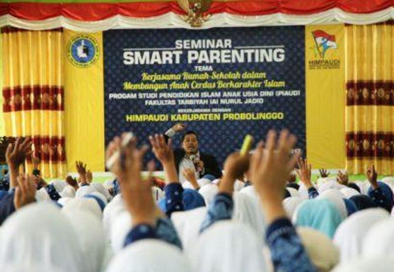 Fakultas Tarbiyah IAINJ Paiton Gelar Seminar Smart Parenting