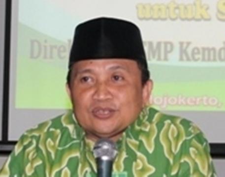 Di Balik FDS Ada Agenda Pembunuhan Madrasah Diniyah