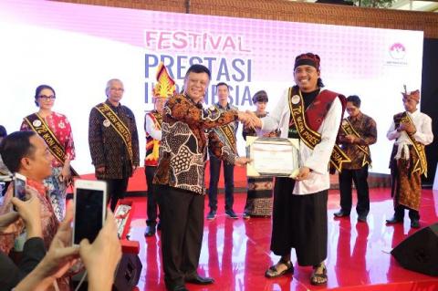 Perkataan Gus Dur Jadi Motivasi Peraih Ikon Prestasi Indonesia Ini