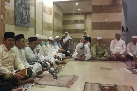 Jelang Wukuf, Jamaah Haji Lampung Gelar Istighotsah Kubro